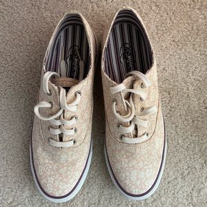 Excellent condition Sperry sneakers size 8